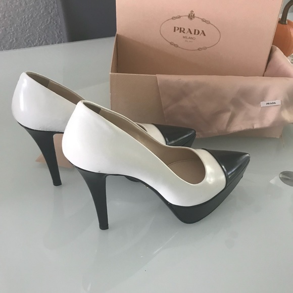 Prada shoes - Picture 5 of 6